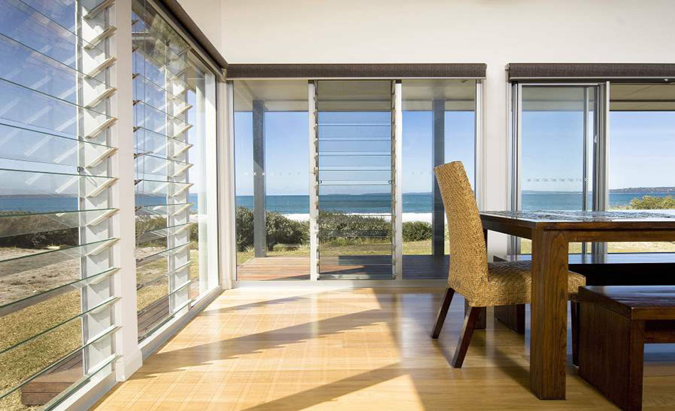 Automated glass Louvres