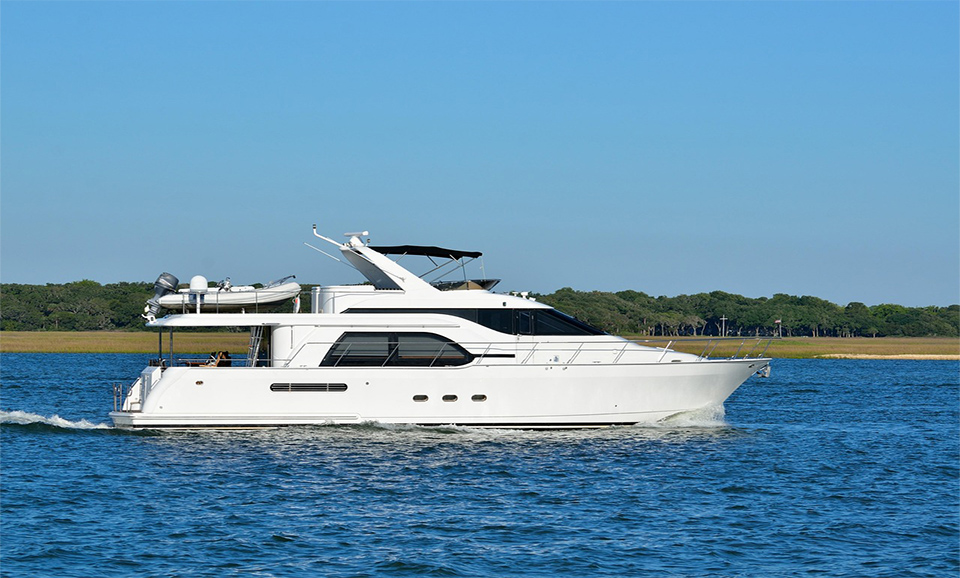 Yacht